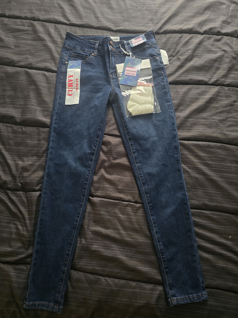 Curvy High-Rise Dark Blue Women’s Jeans